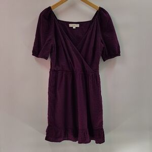LOFT Faux Wrap Dress Size 10 Purple Textured Big Short Sleeve Lined